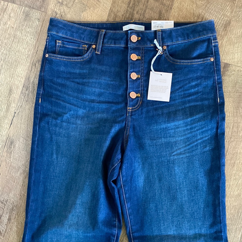 NWT- Lauren Conrad Feel Good Jeans, Super High-Rise Flare